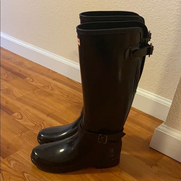 Hunter Rain Boots w/ Ankle & Calf Buckle - Picture 2 of 8